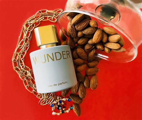 Wunder Mavemade perfume .